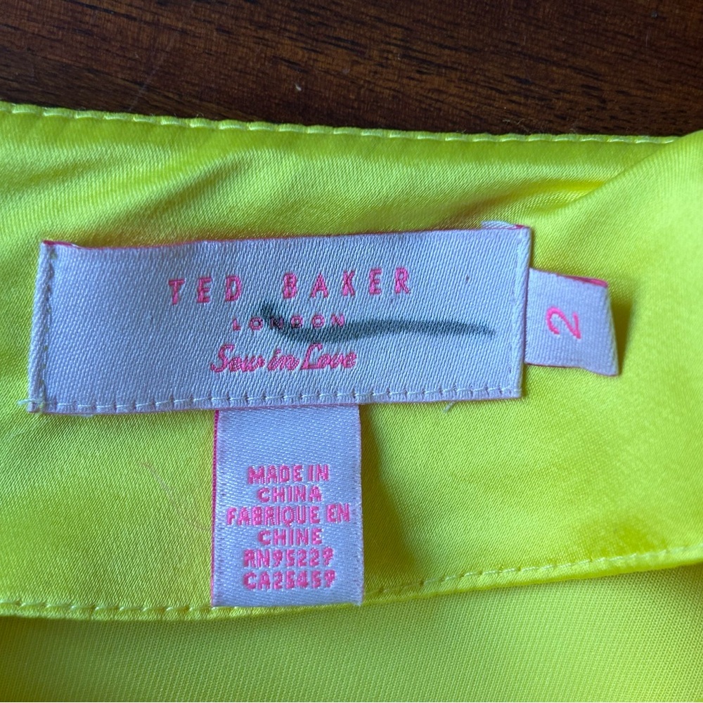 Ted Baker London Sew In Love Yellow Arwyn Panelled Sleeveless Skater‎ Dress - Picture 10 of 13